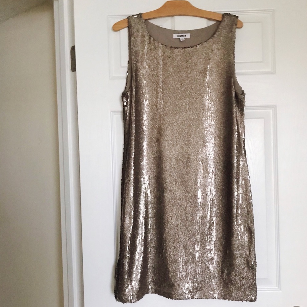 BB Dakota gold sequin dress